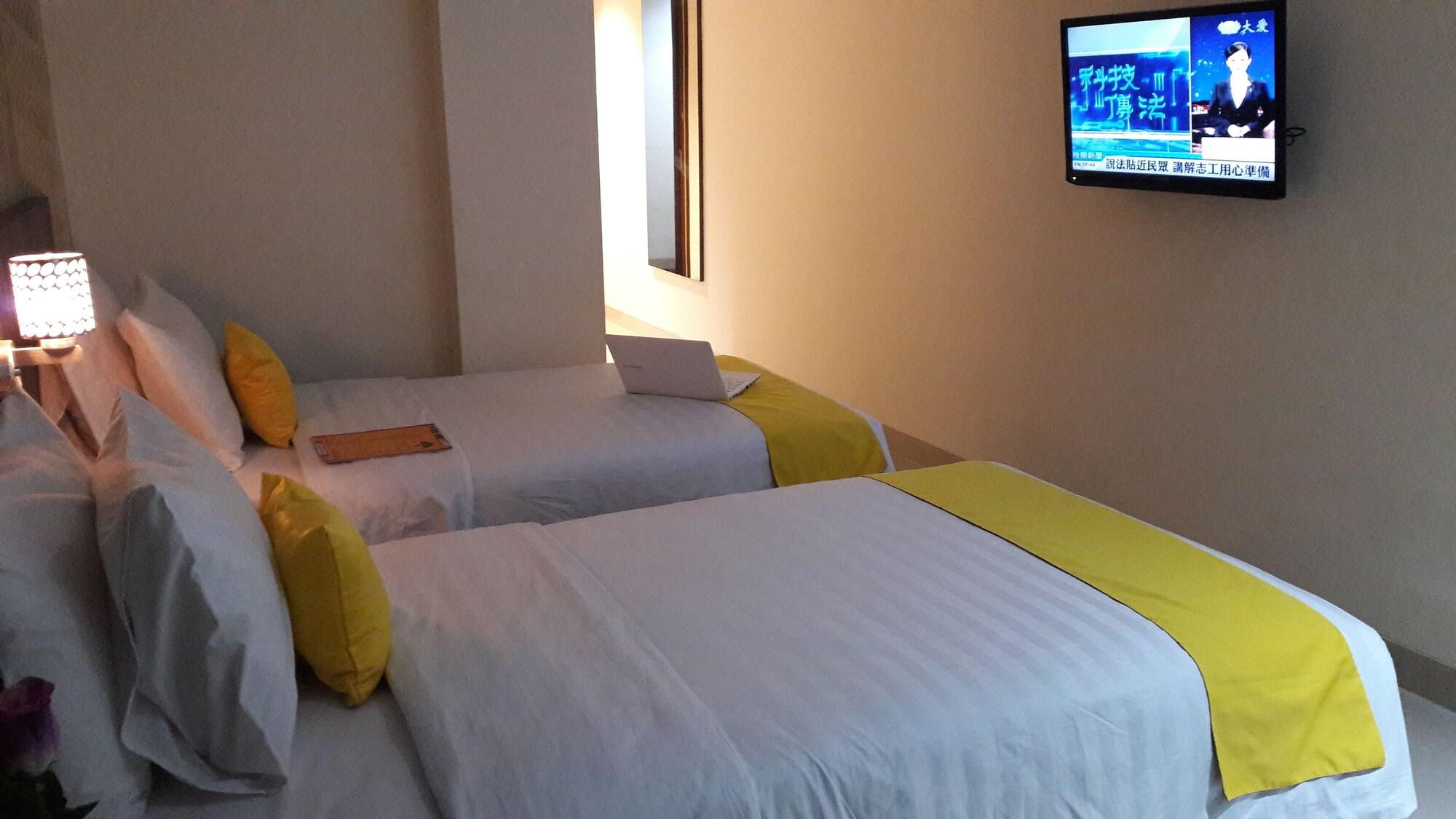Kaliban Hotel Batam Exterior photo